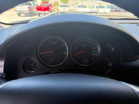 Used 2011 GMC Sierra 3500 Denali AWD/4WD image 19