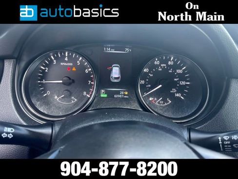 Used 2017 Nissan Rogue S FWD image 24
