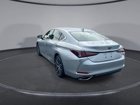 Used 2025 Lexus ES 350 w/ Premium Package FWD image 7