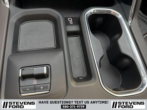 Used 2024 GMC Sierra 2500 Denali w/ Denali Reserve Package image 34