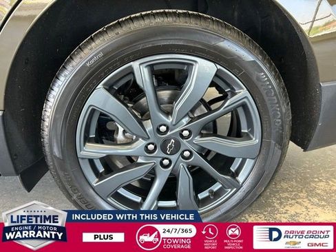Used 2023 Chevrolet Equinox RS AWD/4WD image 9