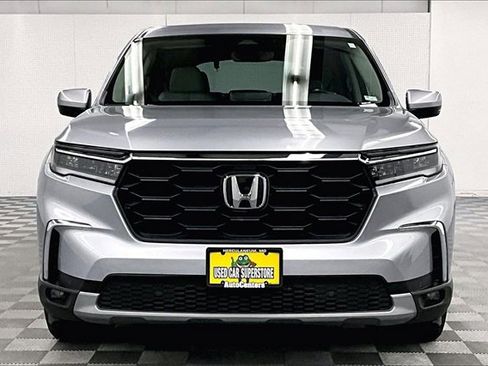 Used 2023 Honda Pilot EX-L image 3