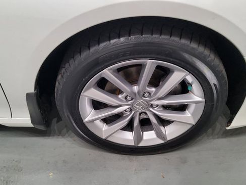 Certified 2021 Honda Accord LX image 38