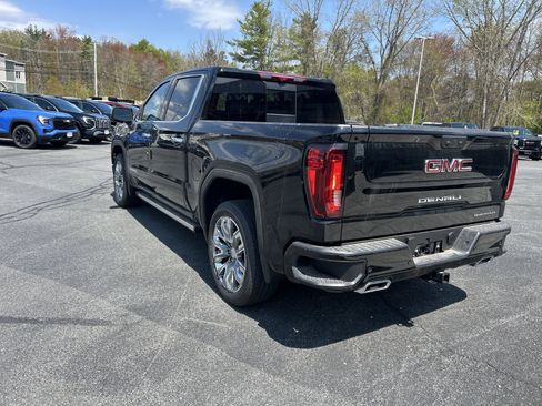New 2026 GMC Sierra 1500 Denali w/ Denali Reserve Package AWD/4WD image 7