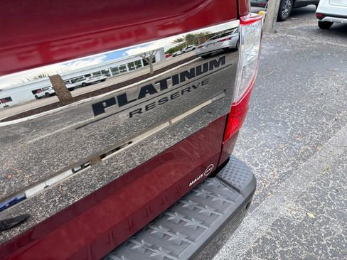 Used 2017 Nissan Titan Platinum Reserve image 27