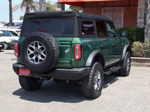Used 2023 Ford Bronco Badlands AWD/4WD image 9