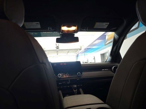 Certified 2024 Chevrolet Colorado ZR2 w/ Safety Package image 13