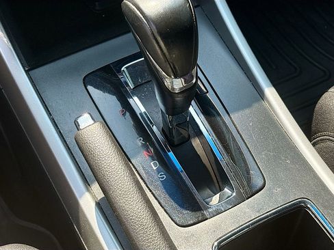 Used 2013 Honda Accord Sport image 21