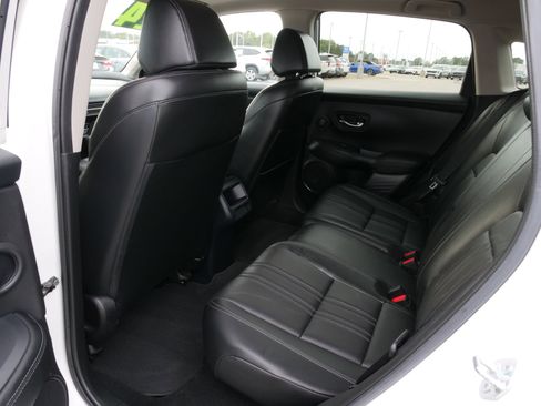 Used 2024 Honda HR-V EX-L image 15