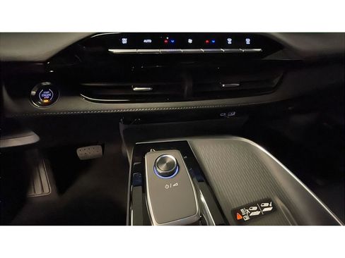 New 2026 Buick Enclave Preferred w/ Power Package AWD/4WD image 14