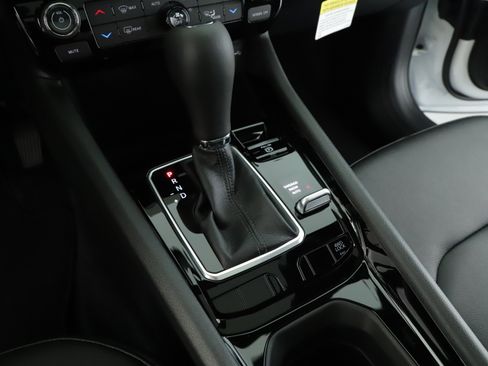 New 2026 Jeep Compass Limited w/ Sun, Sound & Navigation Group image 16