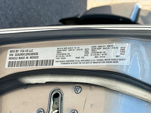 Used 2024 RAM 2500 Laramie image 12