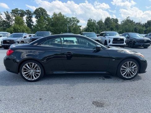 Used 2014 INFINITI Q60 Convertible w/ Premium Package RWD image 8