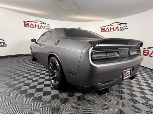 Used 2020 Dodge Challenger R/T Scat Pack w/ Driver Convenience Group RWD image 10
