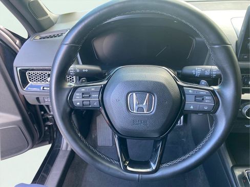 Used 2022 Honda Civic Sport image 8