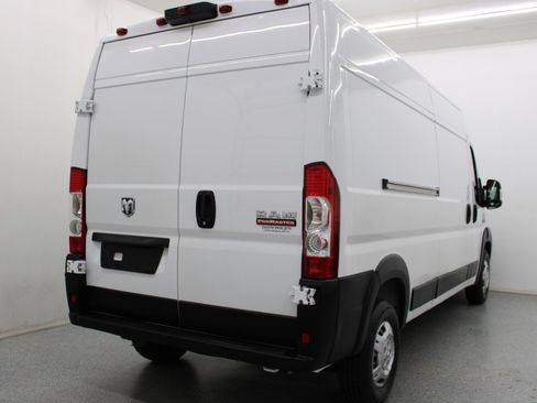 Used 2019 RAM ProMaster 2500 FWD image 5
