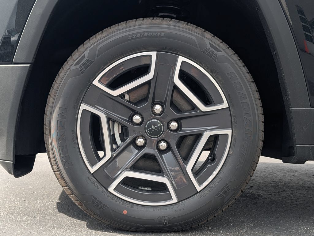 New 2026 Jeep Cherokee Limited AWD/4WD image 4