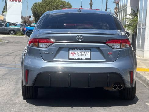 Used 2024 Toyota Corolla SE w/ SE Premium Package FWD image 6