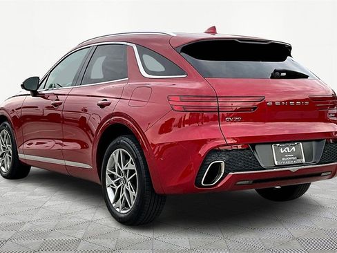 Used 2023 Genesis GV70 2.5T w/ Advanced Package image 6