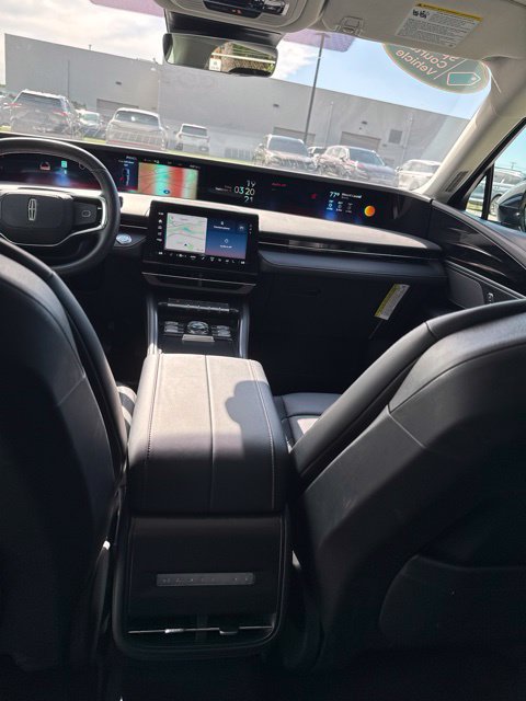 New 2026 Lincoln Nautilus Premier AWD/4WD image 21