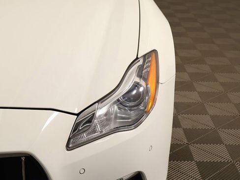 Used 2017 Maserati Quattroporte S GranLusso image 16