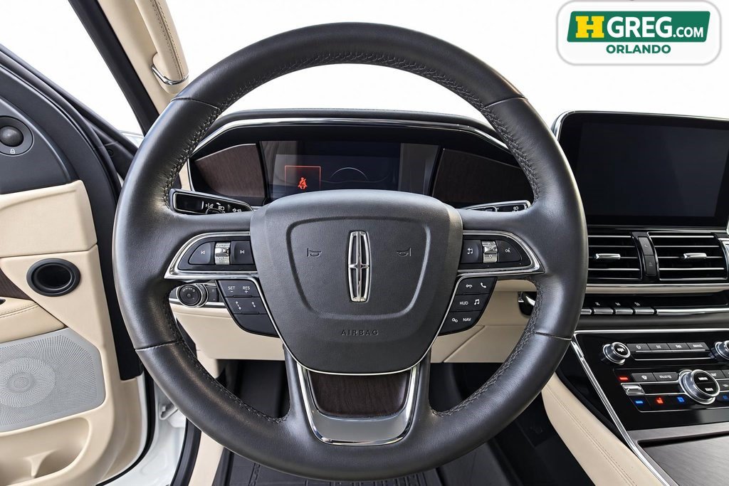 Used 2020 Lincoln Navigator Reserve w/ Luxury Package AWD/4WD image 13