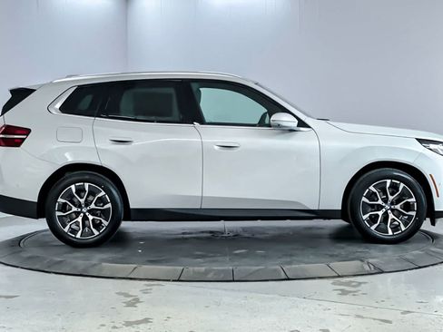 Used 2026 BMW X3 xDrive30i w/ Premium Package AWD/4WD image 8