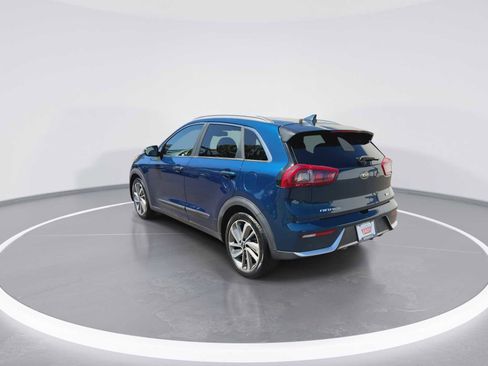 Used 2019 Kia Niro Touring FWD image 6