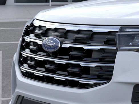 New 2026 Ford Explorer Active image 18