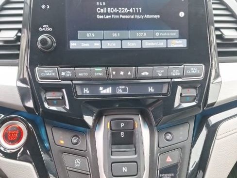 Used 2022 Honda Odyssey Touring image 13