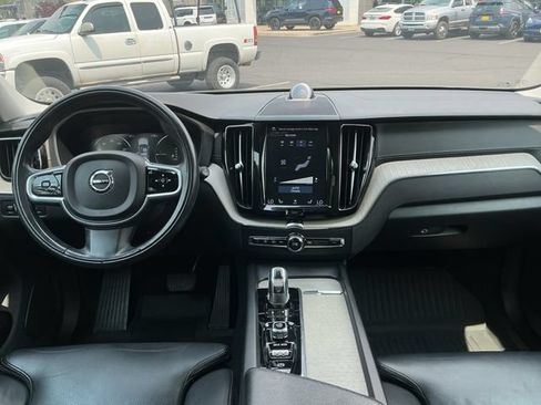 Used 2018 Volvo XC60 T8 Inscription w/ Advanced Package AWD/4WD image 21