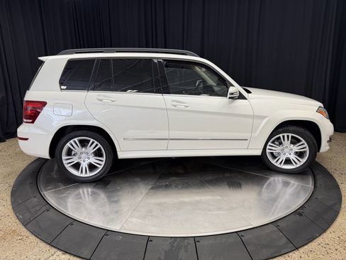 Used 2013 Mercedes-Benz GLK 350 4MATIC image 11