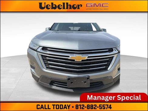 Used 2023 Chevrolet Traverse LT AWD/4WD image 15