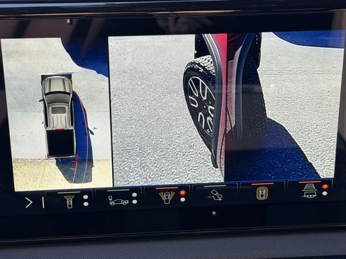 New 2026 GMC Sierra 1500 AT4 w/ Technology Package image 43