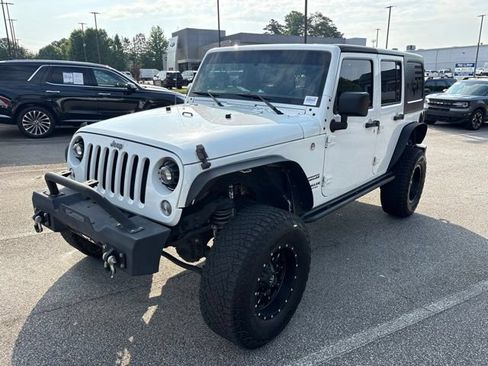 Used 2017 Jeep Wrangler Unlimited Sport w/ Quick Order Package 23S AWD/4WD image 2