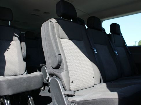 Used 2022 Ford Transit 350 XLT RWD image 20