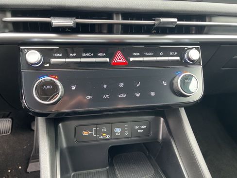 Used 2025 Hyundai Tucson SEL FWD image 28