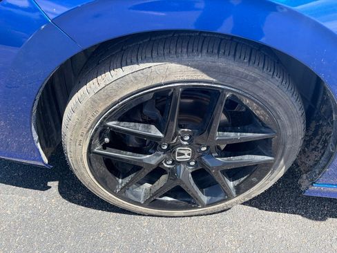 Used 2022 Honda Civic Sport image 12