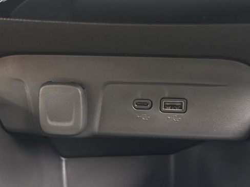 New 2026 Chevrolet Trax LT FWD image 21