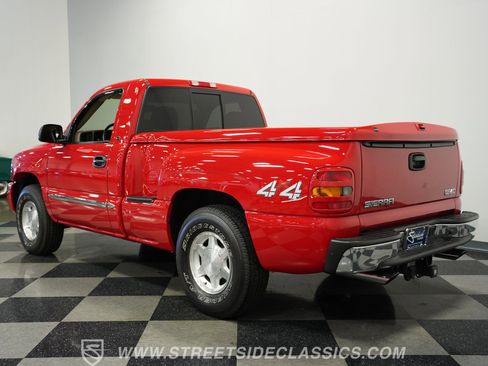 Used 2004 GMC Sierra 1500 SLE w/ Light Duty Power Package image 9