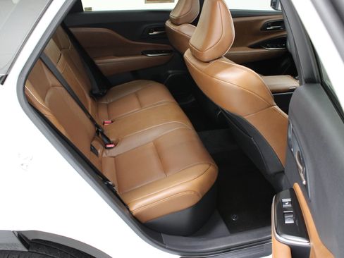 Used 2025 Toyota Crown Signia w/ Advanced Technology Package AWD/4WD image 37