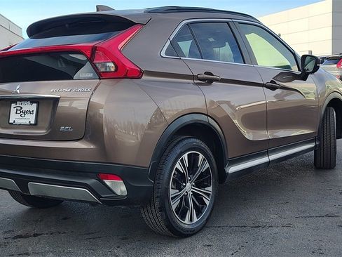 Used 2019 Mitsubishi Eclipse Cross SEL image 3