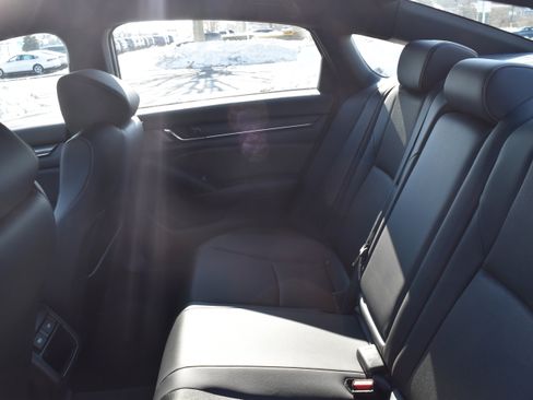 Certified 2022 Honda Accord Sport image 22