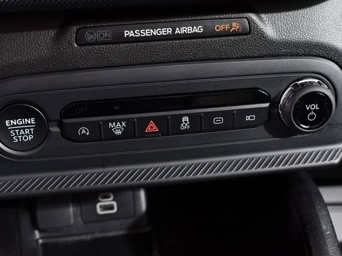 Used 2025 Ford Bronco Sport Big Bend w/ Convenience Package image 29