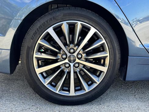 Used 2018 Lincoln MKZ Select w/ Select Plus Package image 38