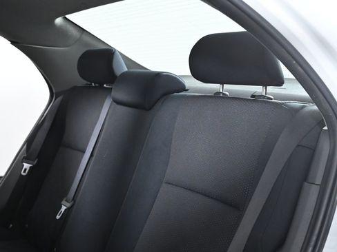 Used 2010 Toyota Corolla S image 21