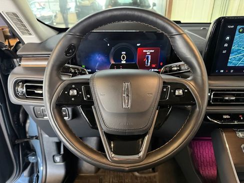 Used 2025 Lincoln Aviator Reserve w/ Equipment Group 201A image 20