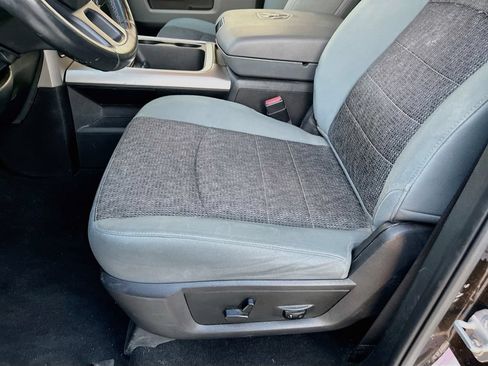 Used 2018 RAM 1500 Big Horn AWD/4WD image 18