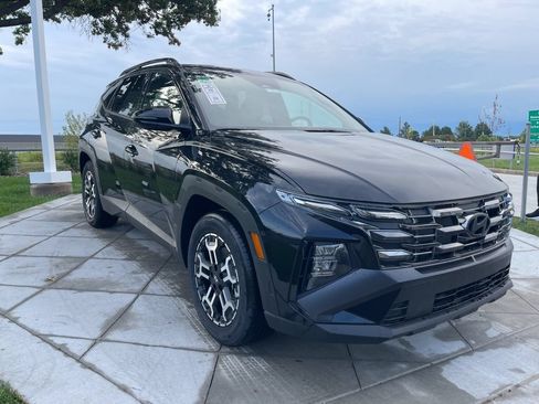 Used 2025 Hyundai Tucson XRT FWD image 2