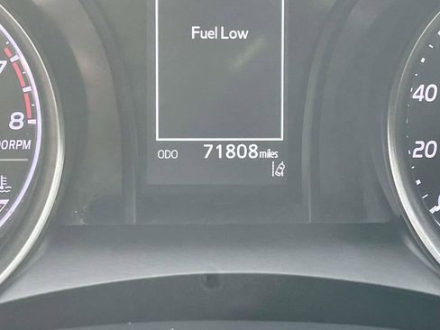 Used 2022 Toyota Camry SE image 37